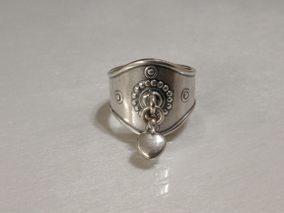 Kalevala koru, sydän, sormus Hopea 925 kk O9