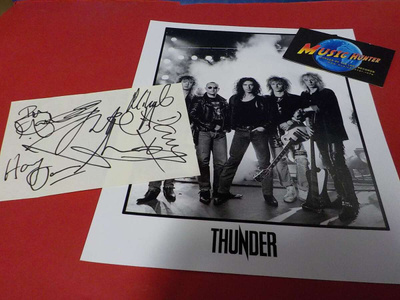 THUNDER KOKO BÄNDIN NIMMARIT + B/W KUVA