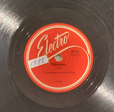 Savikiekko 1947 G. Grossbergin mandoliiniyhtye Electro 3126