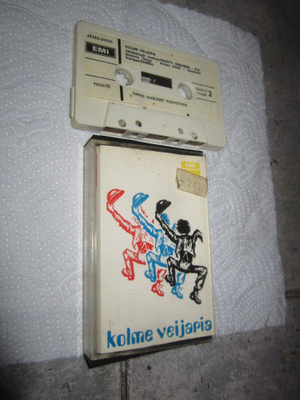 KOLME VEIJARIA -Martti Innanen, Eemeli Kalle Kaikkonen