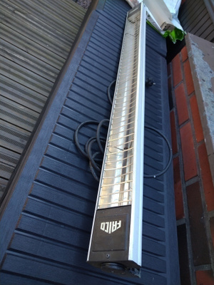 FRICO Säteilylämmitin 1000W