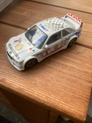 BMW M3 pikkuauto. 1/43.