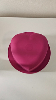 Tupperware silikonimuotti iso sydän