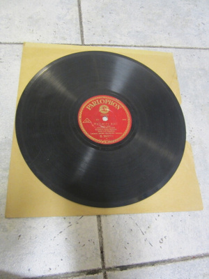 Parlophon B. 36077, Georg Malmstén - Hyljätty äiti / Vangin