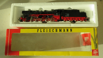 Fleischmann br51 höyryveturi