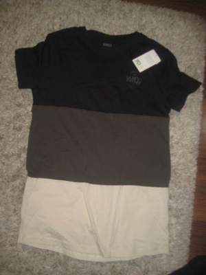 * WARP T-paita, uusi koko  XS n 164/170  cm **