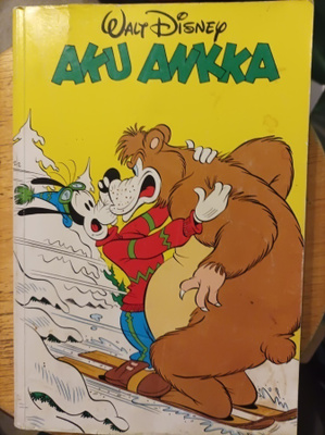 Aku Ankka vuosikerta 1987, kahdessa kansiossa