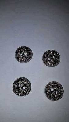 Metallinappeja 4 kpl