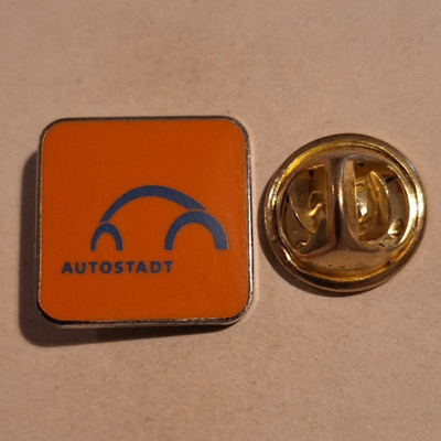 AUTOSTADT PINSSI