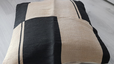 Juutti Tyynynpäällinen / Koristetyynynpäällinen 2kpl