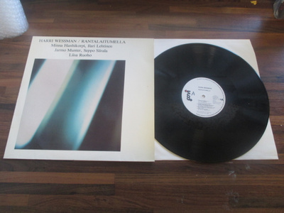 Harri Wessman  Rantalaitumella : LP v.1980