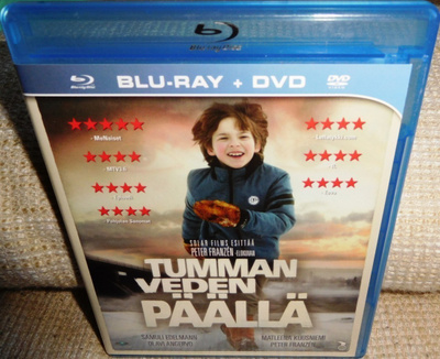 Tumman Veden Päällä [Blu-ray + DVD]