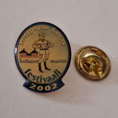 SOTAPOJAN TAIVAS FESTIVAALI PINSSI