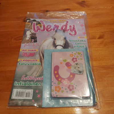 WENDY 2011-7+LAHJA  AVAAMATON PUSSI