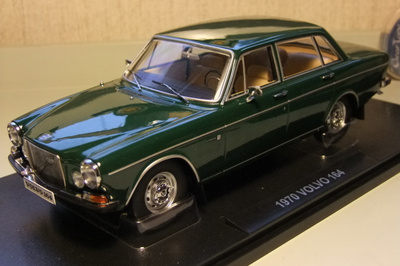 Volvo 164 -70 Vihreä 1:18 ALE!