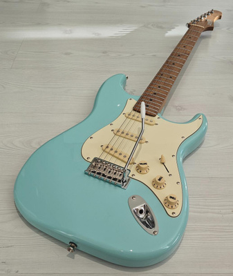 Jet Guitars JS-300