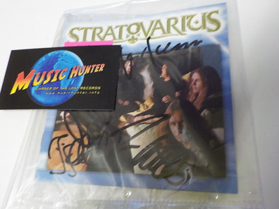 STRATOVARIUS KANSIVIHKO KOKO BÄNDIN NIMMAREILLA