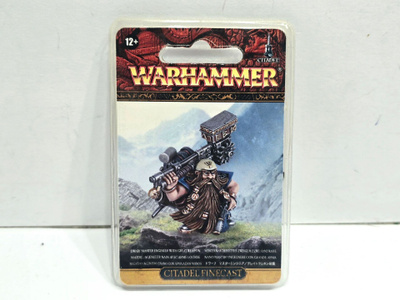 WHFB - Dwarf Master Engineer with Great Weapon