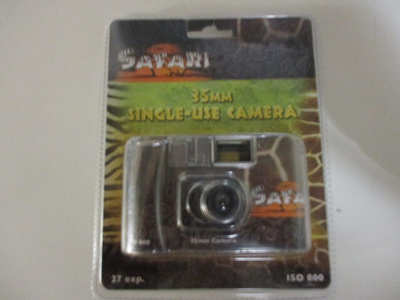SAFARI 35 MM SINGLE-USE CAMERA