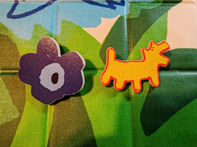 Marimekko unikko ja koira rintaneula/rintakoru, Vintage
