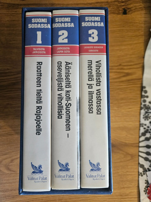 Vhs kasetteja sodasta