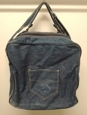 Levi's retrolaukku