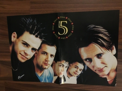 Five juliste