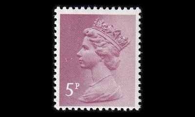 Iso-Britannia 900A ** Elizabeth 5 P (13¾:14¼) (1982)