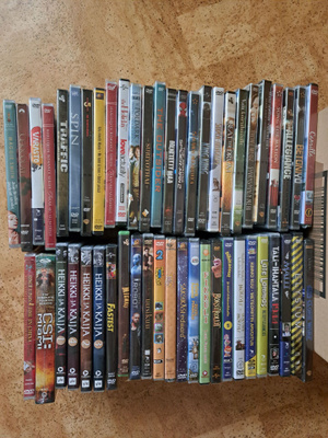 DVD paketti elokuvat ja sarjat