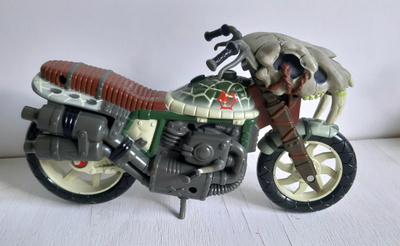 Turtles hieno moottoripyörä vuodelta 2002