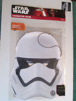 STAR WARS CHARACTER MASK DISNEY AVAAMATON PAKKAUS