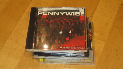 Pennywise Land of the Free?  (2001, Epitaph Europe)