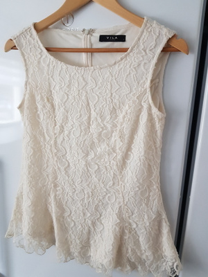 Valkoinen Vila Pitsitoppi / Toppi Peplum - koko S