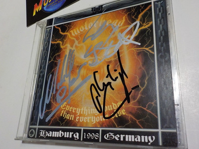 MOTÖRHEAD CD KANSIVIHKO KOKO BÄNDIN NIMMAREILLA