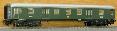 Märklin pikajunan matkatavaravaunu peltiä