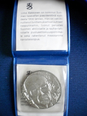10 mk Kekkonen v. 1975 Hopea Juhlaraha