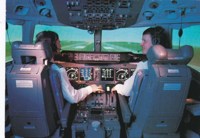 LENTOKONEKORTTI - FINNAIR - MD-11 SIMULAATOR - 3