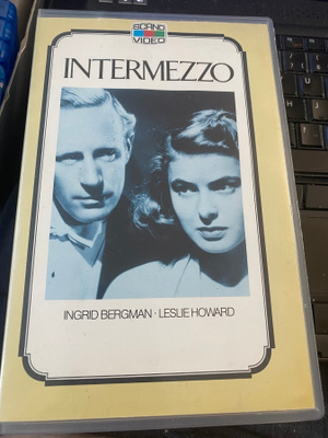 Intermezzo (1939) VHS
