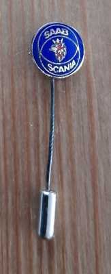 SAAB  rintaneula