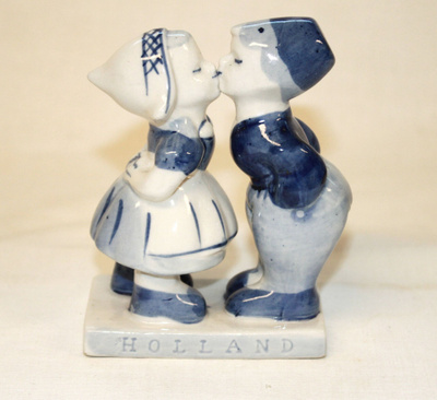Posliini figuuri : Nuoripari