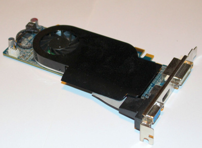 ATI Radeon hd5570 pcie-näytönohjain