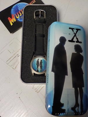 THE X-FILES UUSI RANNEKELLO + KOTELO