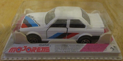BMW 325i E30 Sedan 2 door White 1987 Majorette France 1:56
