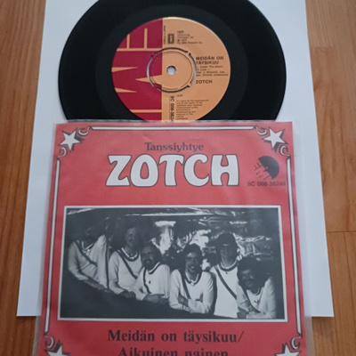 Zotch – Meidän On Täysikuu 7" ps orig 1977 uusi mint