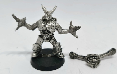 WH40K - Possessed Chaos Space Marines figuuri [S42]