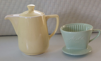 Vintage Melitta kahvikannu ja suodatin!