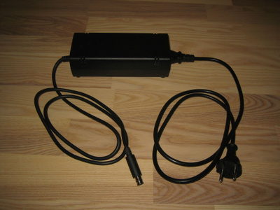 XBOX360E  Alkuperäinen Virtalähde