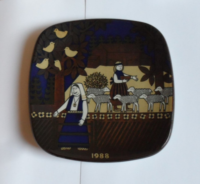 Arabia Kalevala vuosilautanen 1988