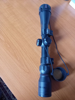 Kiikaritähtäin Mossberg