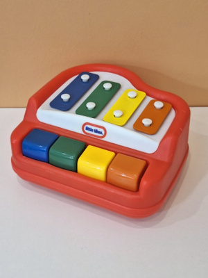 Little Tikes ensipiano